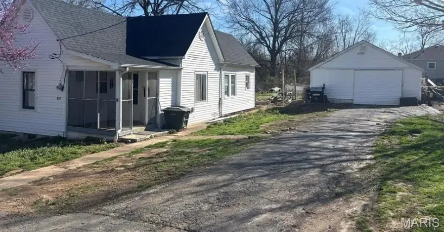 811 Andrews Street, Fredericktown, MO 63645 - #1