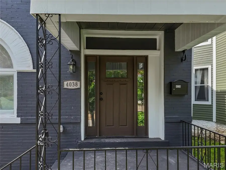 4038 Juniata Street, Saint Louis, MO 63116 - #3