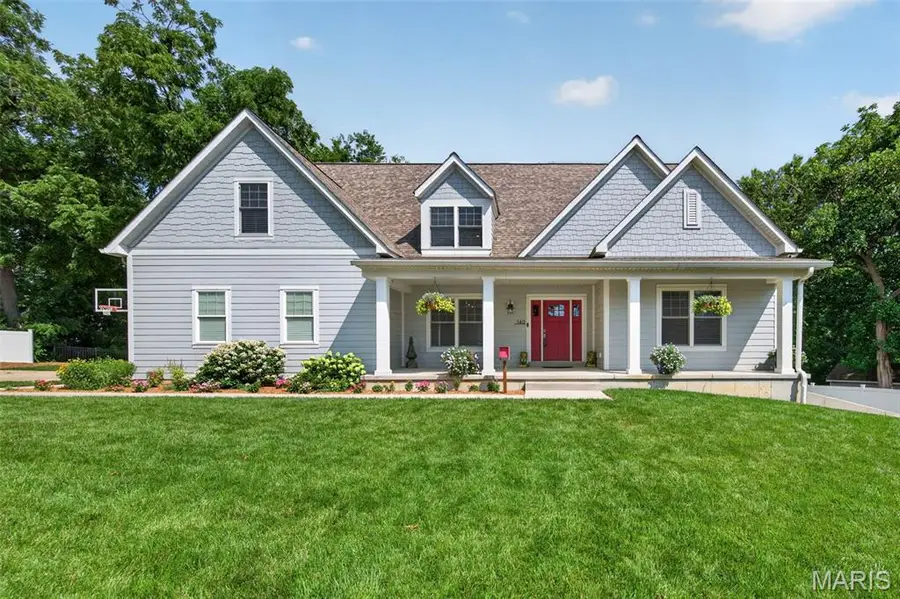 140 S Old Orchard Avenue, Webster Groves, MO 63119 - #3