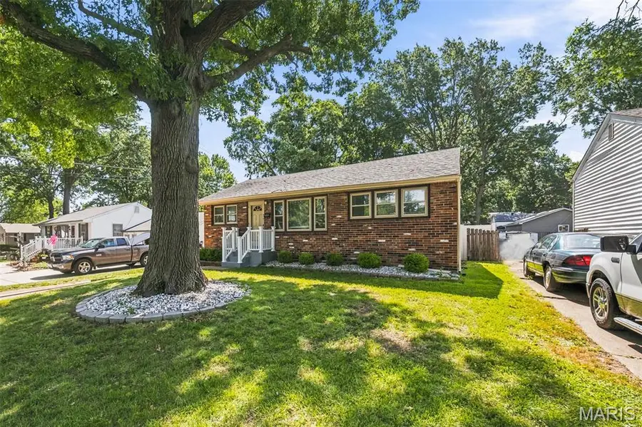 4438 Vance Avenue, Woodson Terrace, MO 63134 - #3