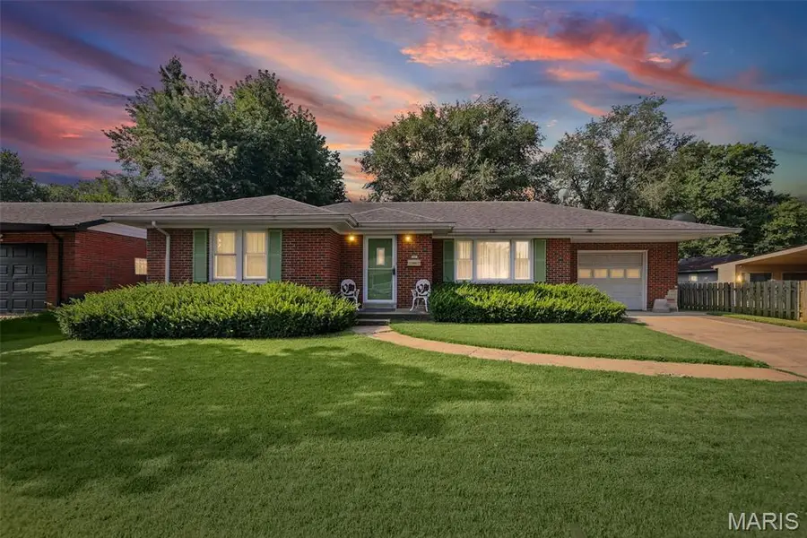 1604 Garfield Avenue, Granite City, IL 62040 - #2