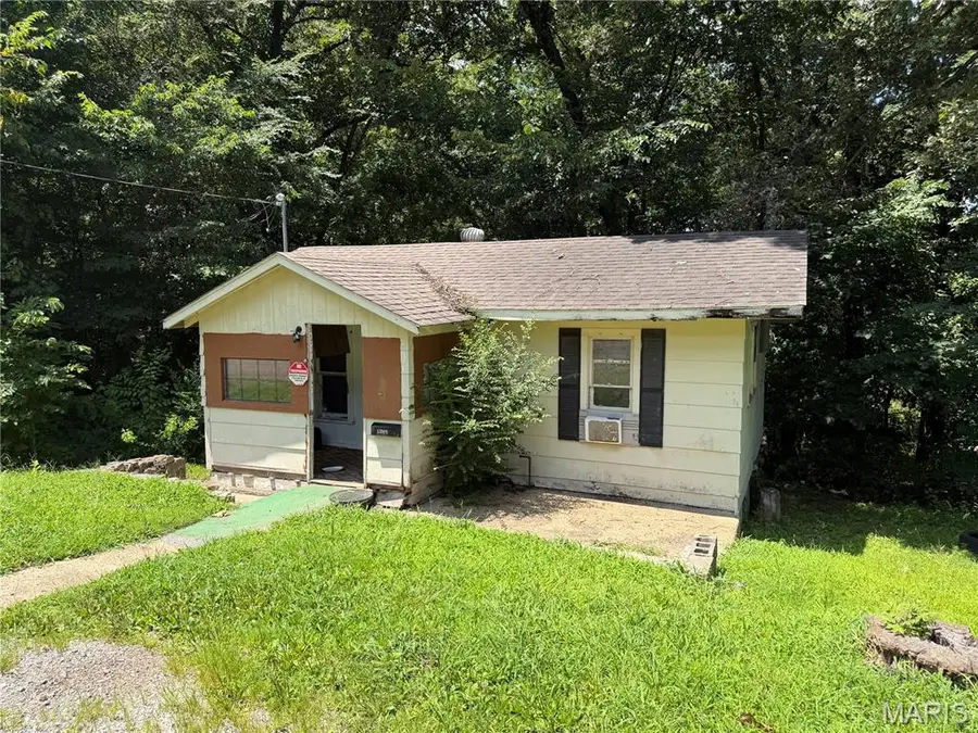 1049 Cole Avenue, Poplar Bluff, MO 63901 - #2