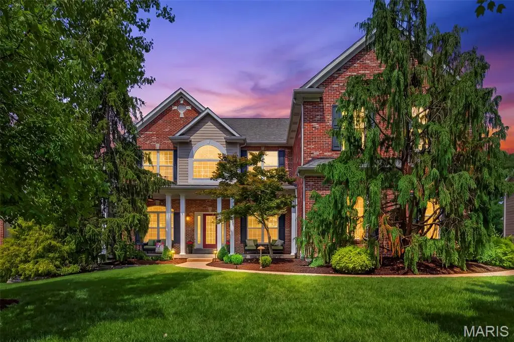 467 Oakshire Lane, Saint Louis, MO 63122 - #1