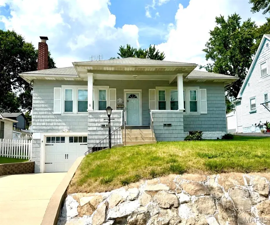 3614 Berkeley Avenue, Alton, IL 62002 - #1