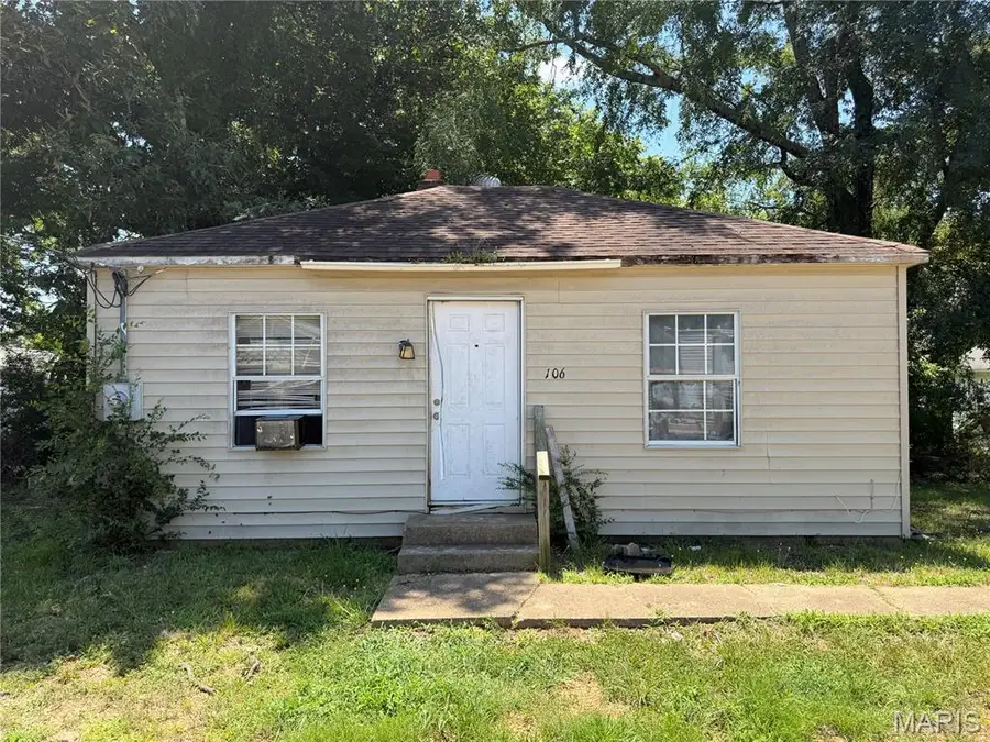 106 E Harper Street, Poplar Bluff, MO 63901 - #2