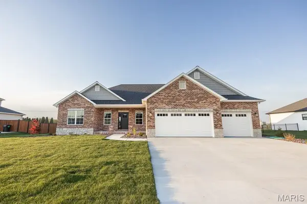 1192 Widgeon Drive, Mascoutah, IL 62258