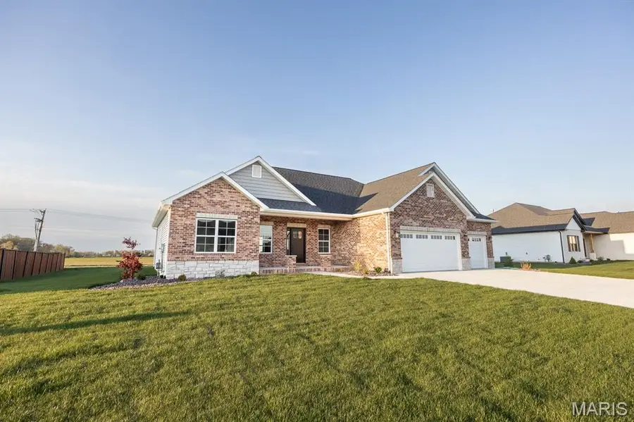 1192 Widgeon Drive, Mascoutah, IL 62258 - #2