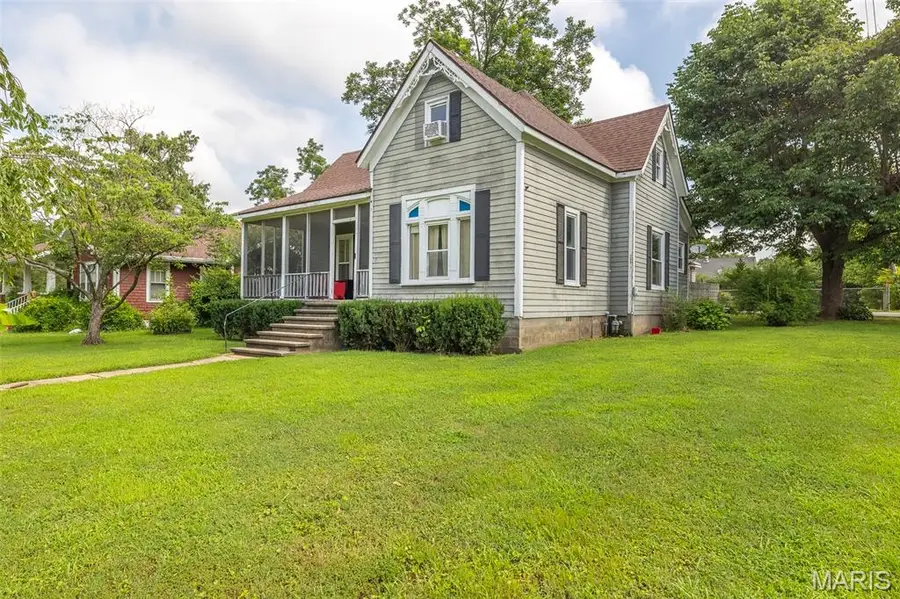 497 E Crumb Avenue, Puxico, MO 63960 - #2