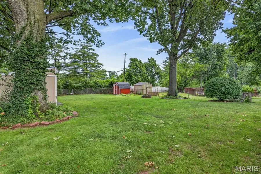 3819 Cordes Drive, Mehlville, MO 63125 - #3