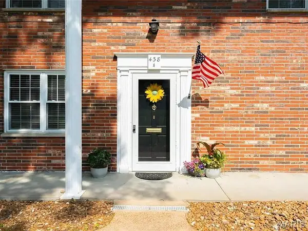 438 N Sappington Road #A, St Louis, MO 63122