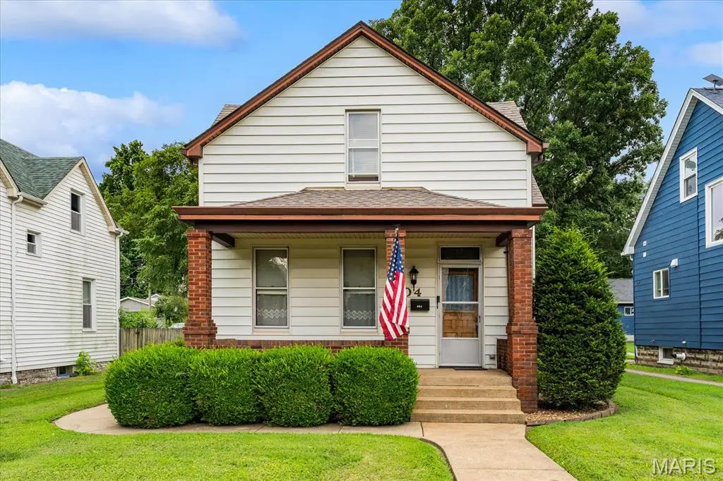 404 Wabash Avenue, Belleville, IL 62220 - #1