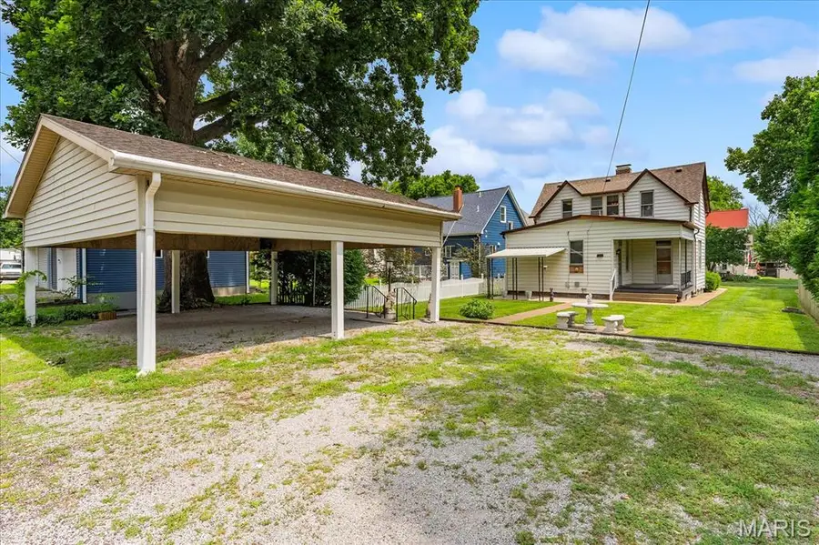 404 Wabash Avenue, Belleville, IL 62220 - #2