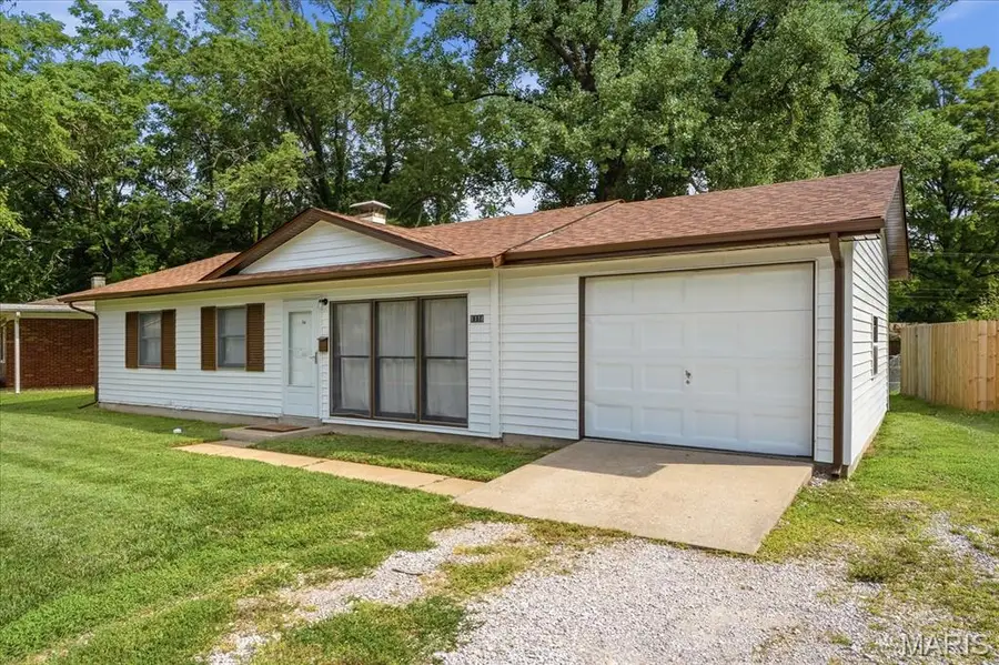 1118 N 39th Street, Belleville, IL 62226 - #2