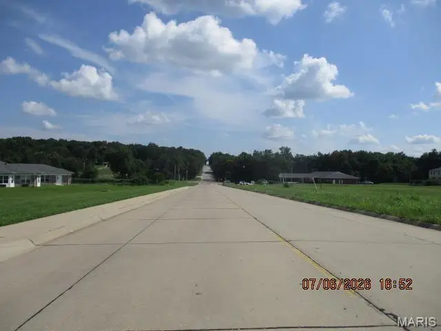 57 Saint Andrews Drive, Union, MO 63084 - #1