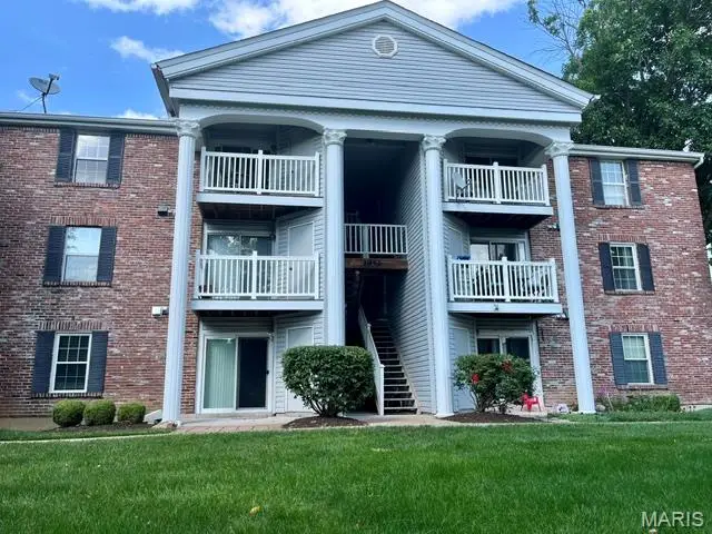 1942 Marine Terrace Drive #F, Saint Louis, MO 63146 - #2