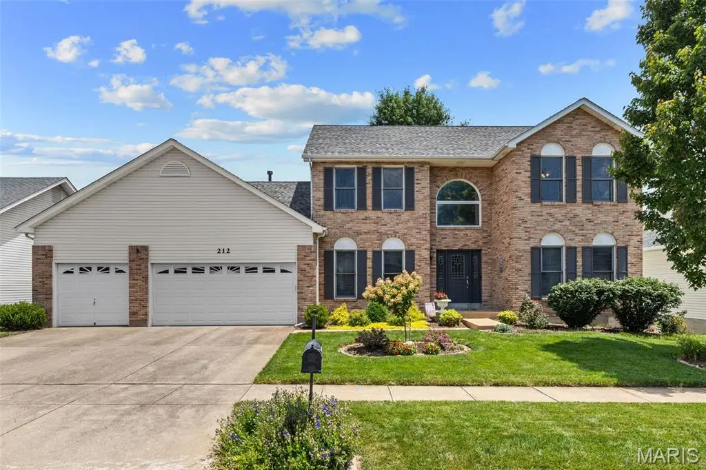 212 Harbour Pointe Drive, Wildwood, MO 63040 - #1
