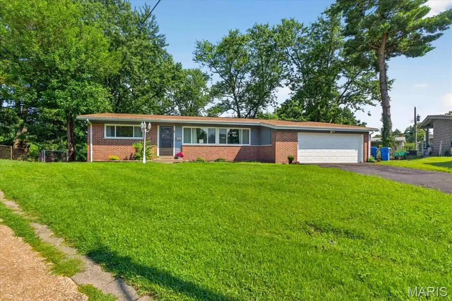 5 Filly Court, Florissant, MO 63033 - #2