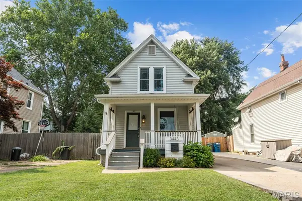 3443 Commonwealth Avenue, Maplewood, MO 63143