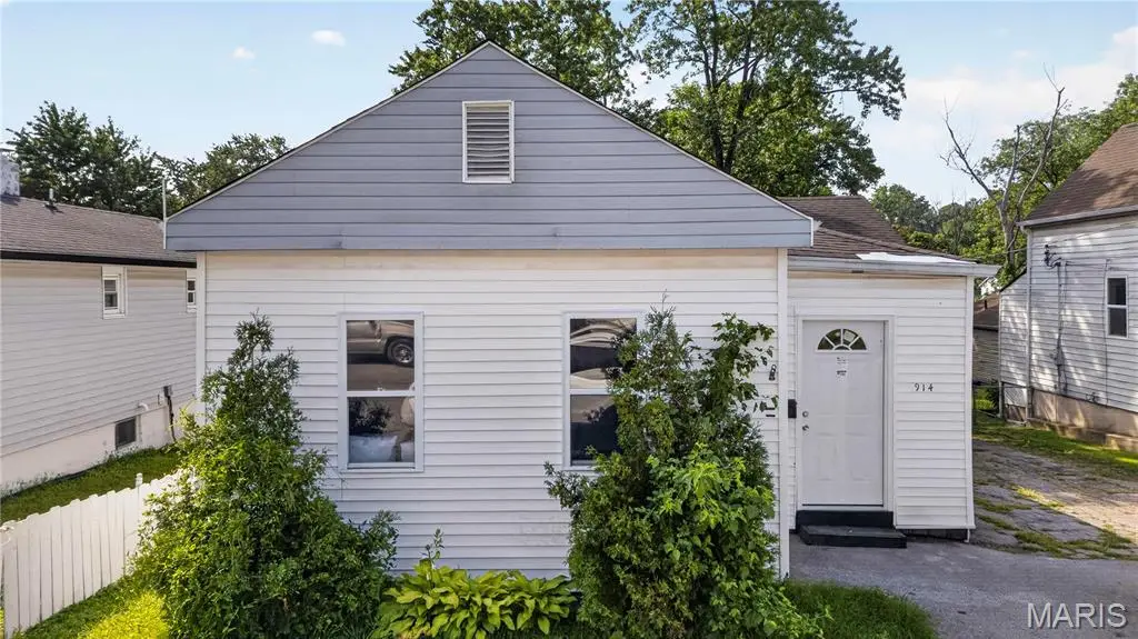 914 Dammert Avenue, Saint Louis, MO 63125 - #1