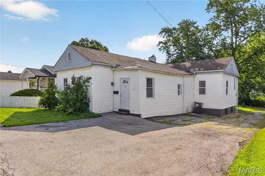 914 Dammert Avenue, Saint Louis, MO 63125 - #3