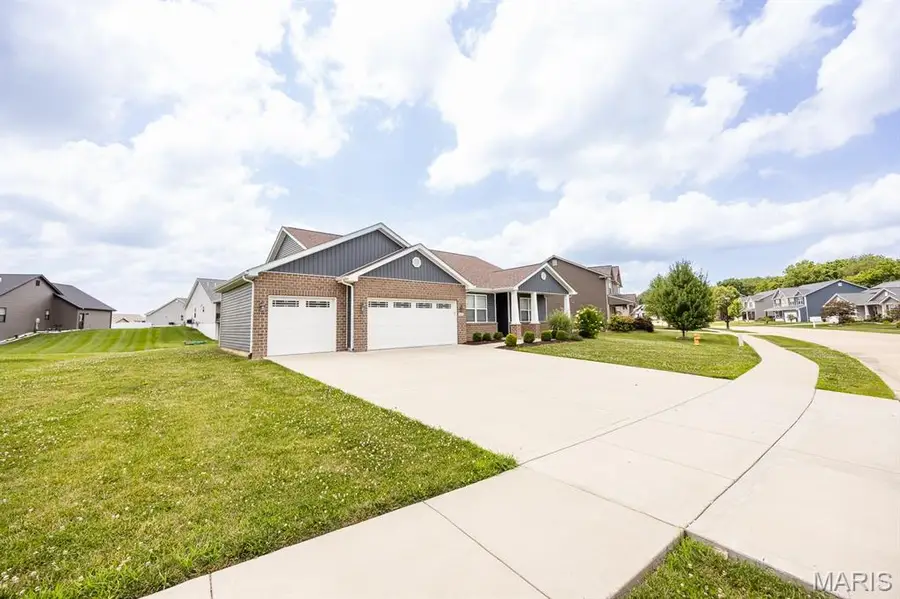 2658 London Lane, Shiloh, IL 62221 - #3