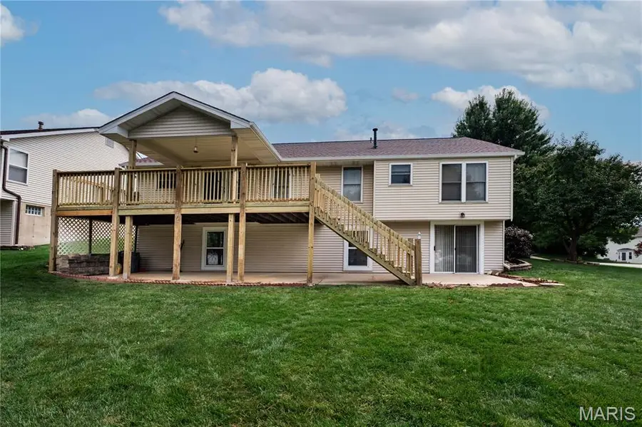 1848 Summitview Drive, Saint Charles, MO 63303 - #2