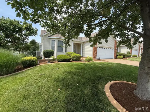 2776 Samuel Drive #746A, Dardenne Prairie, MO 63368