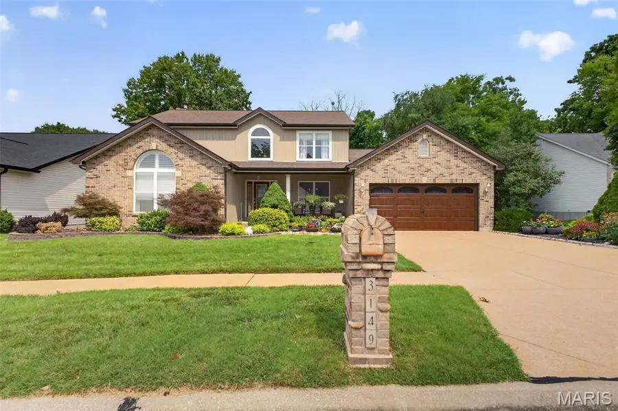 3149 Crystal Lake Drive, Saint Louis, MO 63129 - #2