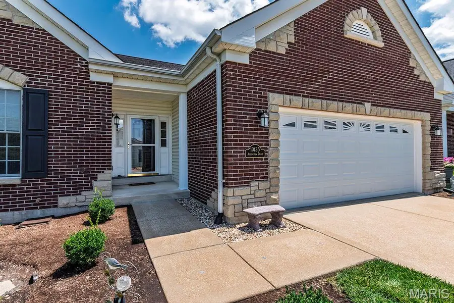 10125 Allington Drive, Saint Louis, MO 63128 - #2