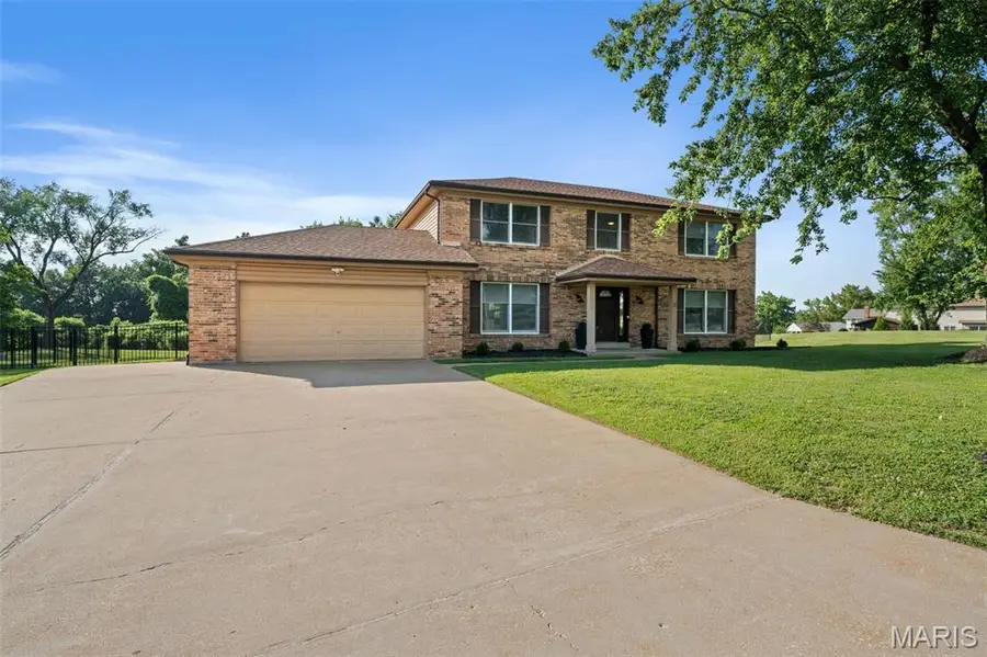 421 Falaise Drive, Saint Louis, MO 63141 - #3