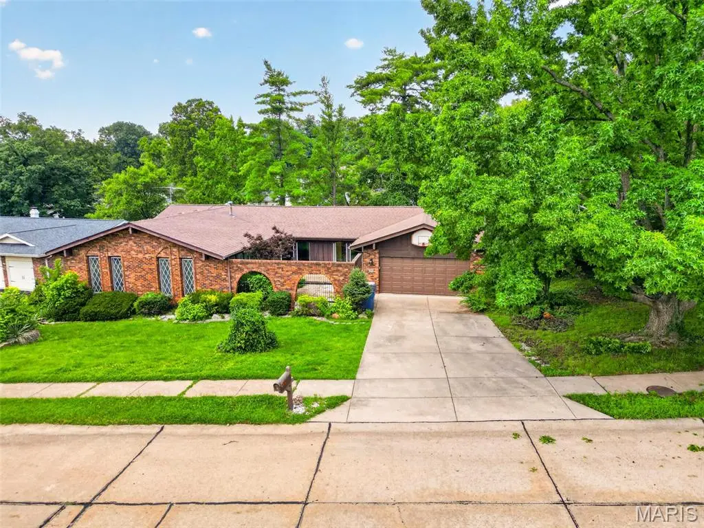 513 Glan Tai Drive, Manchester, MO 63011 - #1