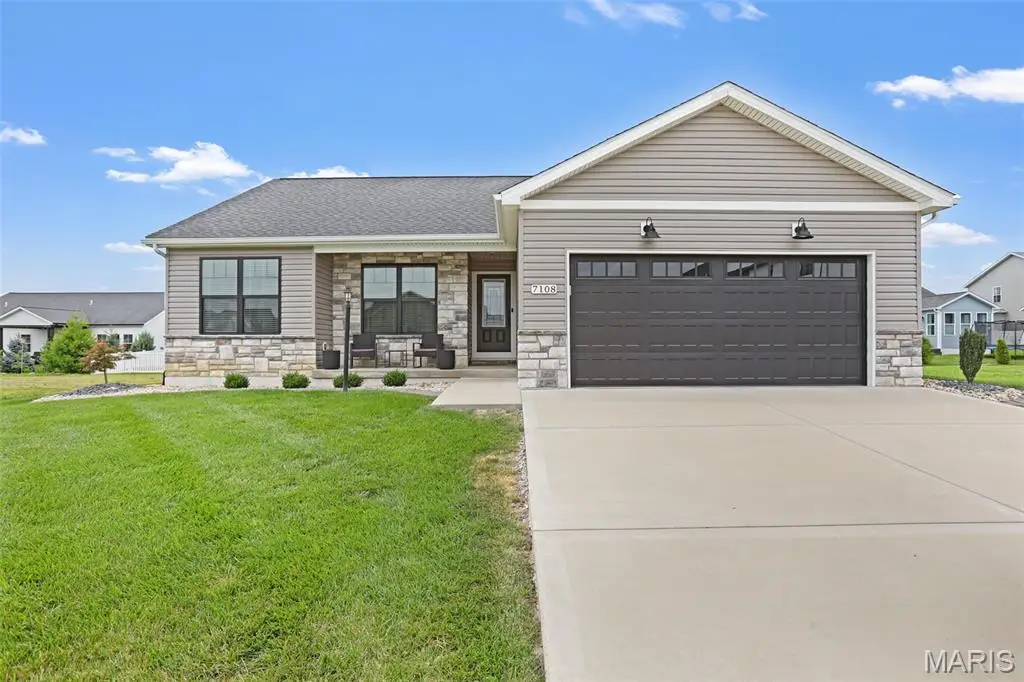 7108 Savannah Drive, Glen Carbon, IL 62034 - #1