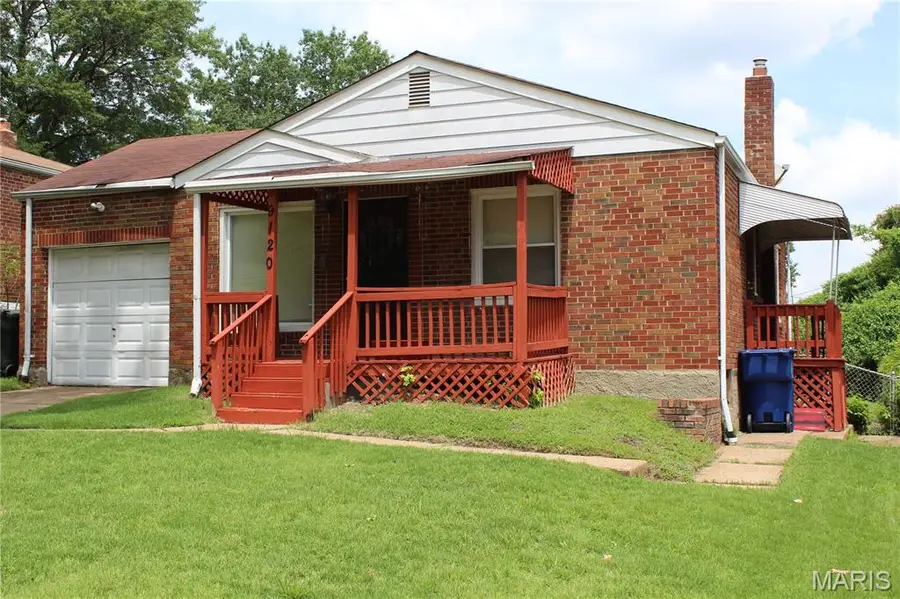 9120 Gast Place, Saint Louis, MO 63137 - #2