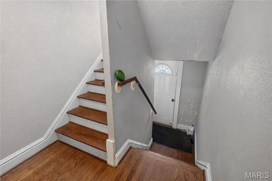 2329 Michigan Avenue #2329, Saint Louis, MO 63104 - #3