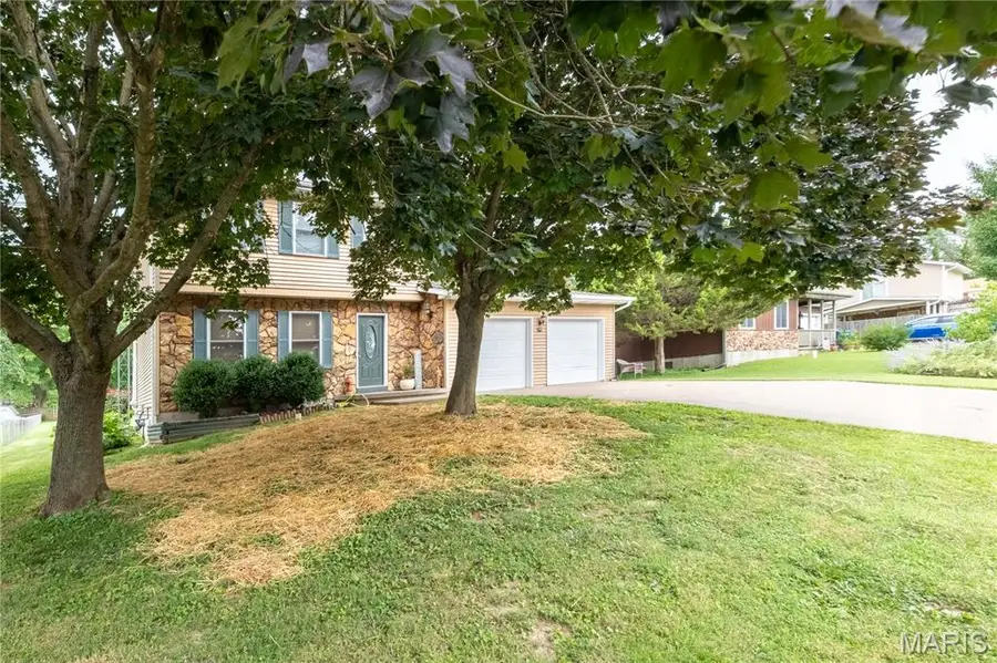 209 St. Jude Dr., Ste Genevieve, MO 63670 - #2