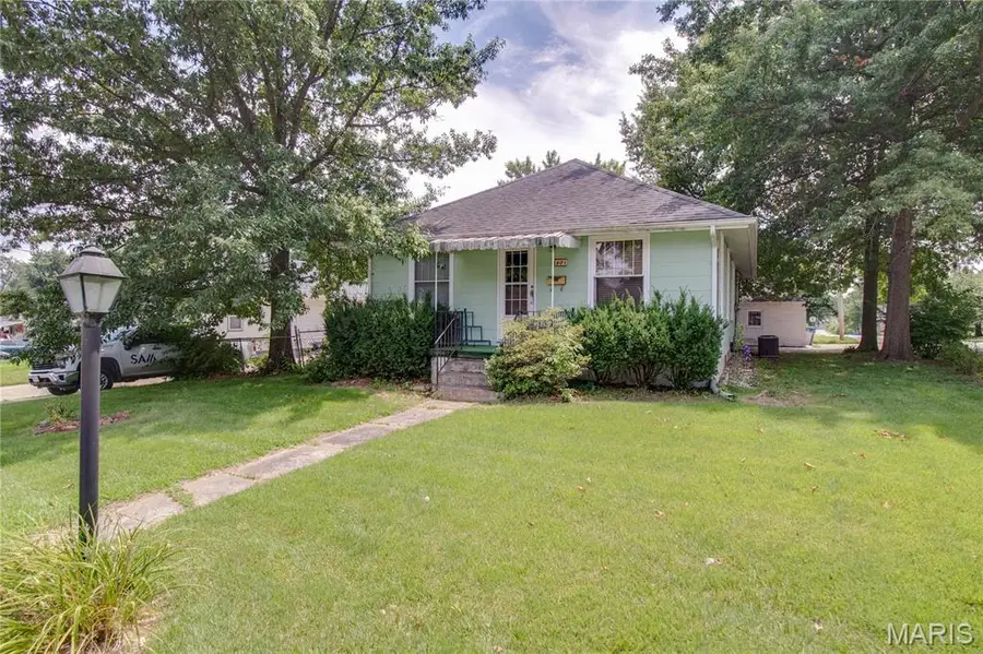 2801 Hillcrest Avenue, Alton, IL 62002 - #3