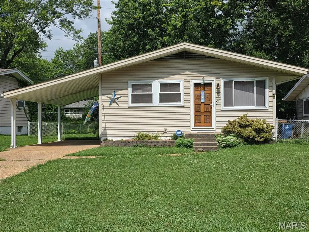 10519 Lilac Avenue, Saint Louis, MO 63137 - #1