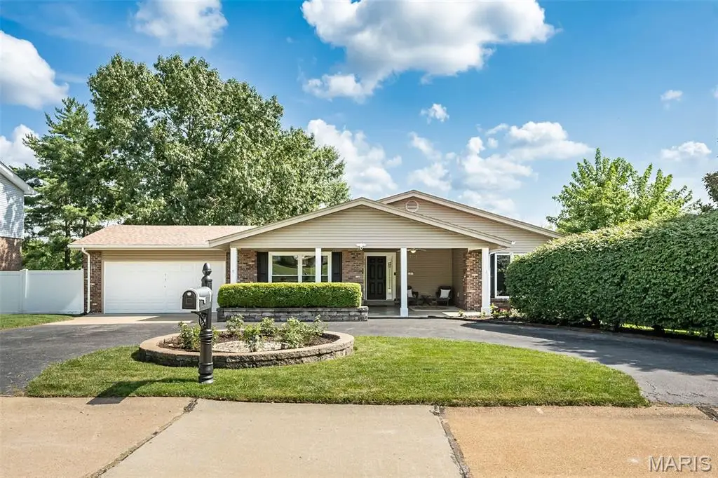 7 Nicolet Drive, Manchester, MO 63011 - #1