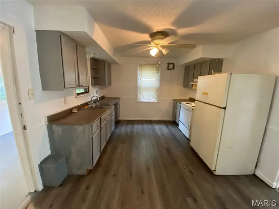 454 Northridge Drive, Riverview, MO 63137 - #3