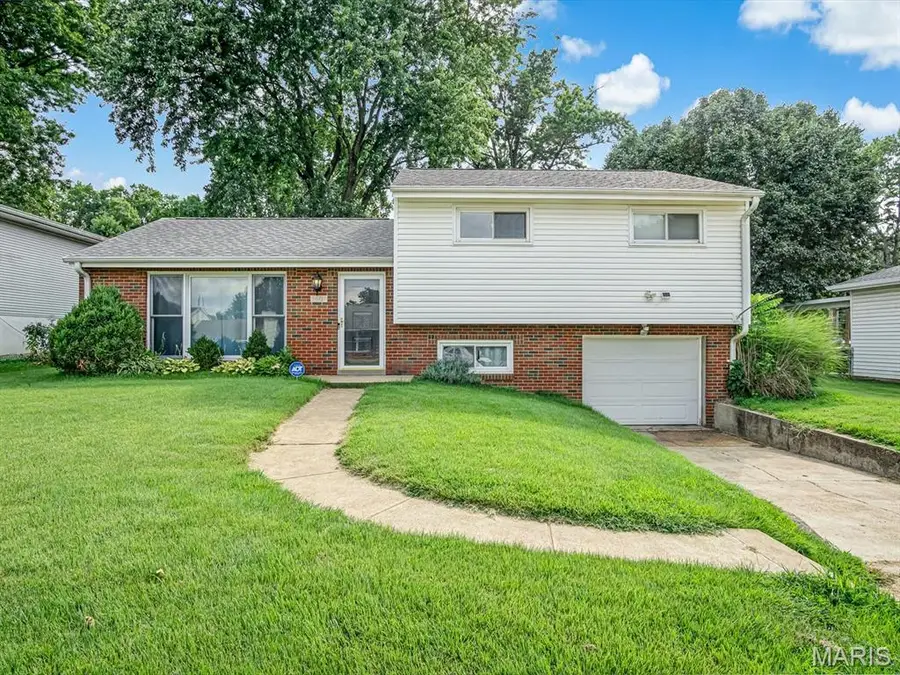 3608 Apple Orchard Lane, Saint Louis, MO 63125 - #2
