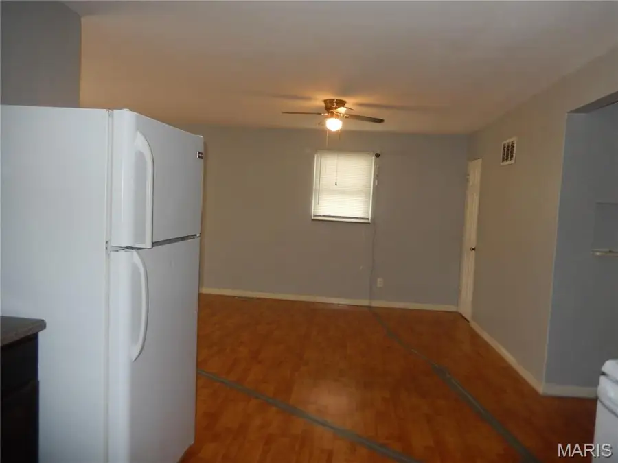 1529 Nixon Avenue, Saint Louis, MO 63133 - #3