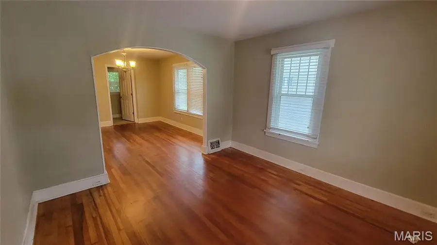 4313 Jamieson Avenue, Saint Louis, MO 63109 - #3