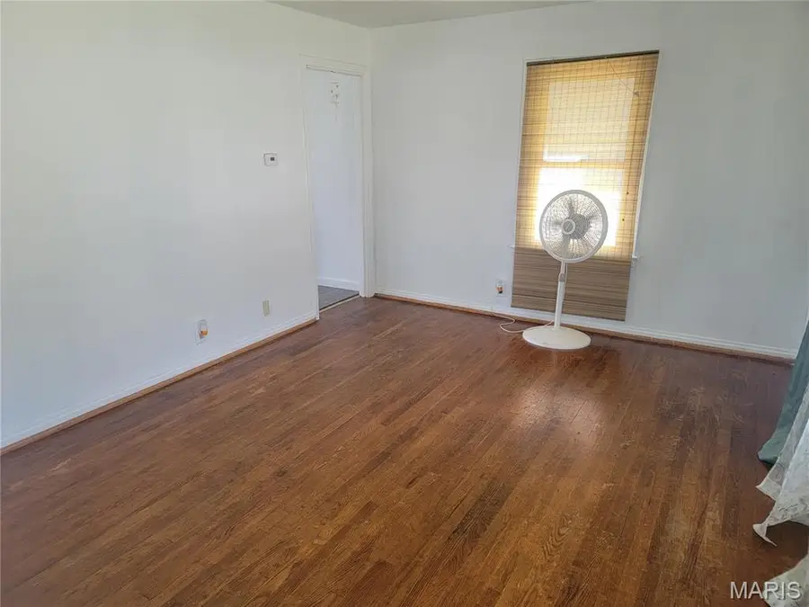 7316 Stolle Street, Saint Louis, MO 63116 - #2