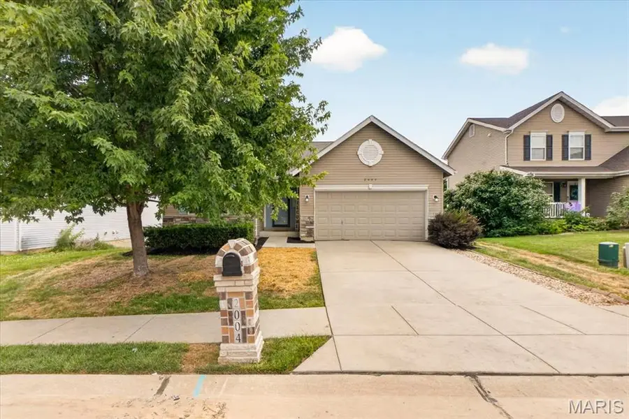 2004 Teresa Fields Lane, Lake Saint Louis, MO 63367 - #2