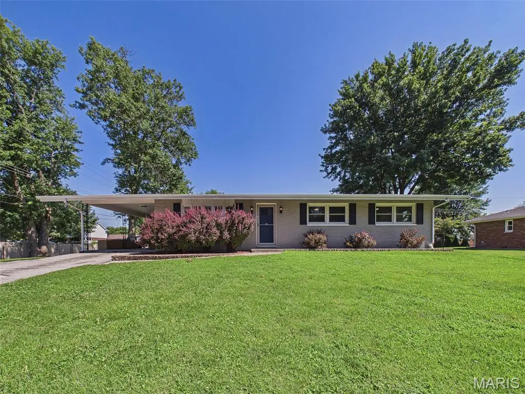 605 Fairway Street, Bethalto, IL 62010 - #1