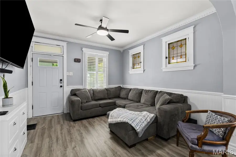 5722 Morganford Road, Saint Louis, MO 63116 - #2
