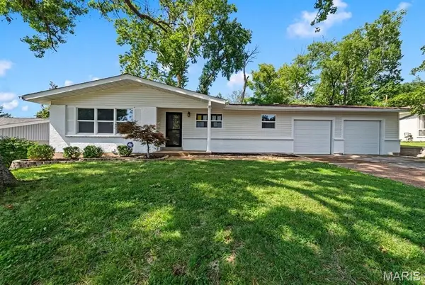 12313 Tempo Drive, St Louis, MO 63146
