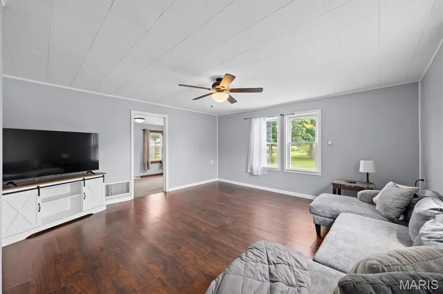802 Randall Drive, Brighton, IL 62012 - #3
