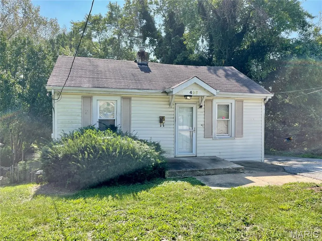 466 Bluff Drive, Saint Louis, MO 63137 - #1