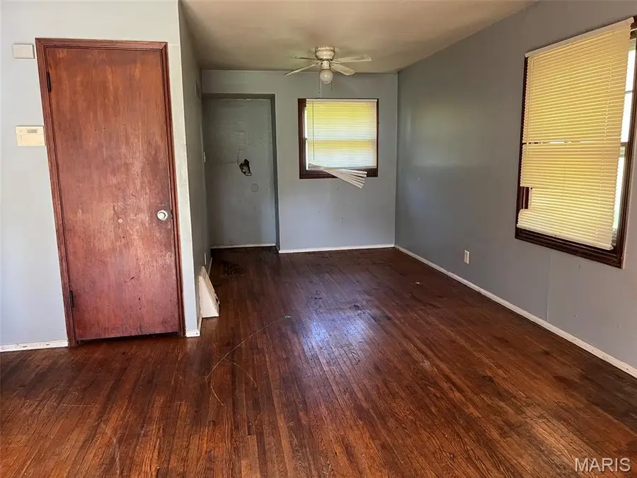 10441 Spring Garden Drive, Saint Louis, MO 63137 - #2